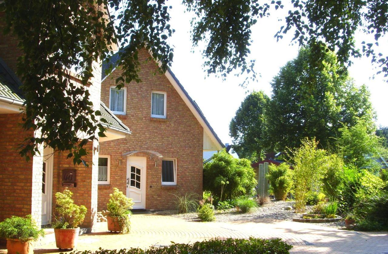 Modernes 5-Sterne-Ferienhaus Im Maisonettenstil In Damp Εξωτερικό φωτογραφία