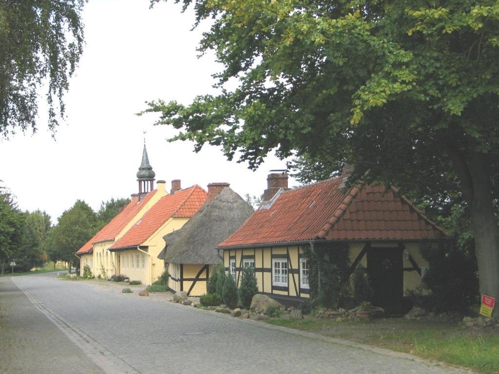 Modernes 5-Sterne-Ferienhaus Im Maisonettenstil In Damp Εξωτερικό φωτογραφία